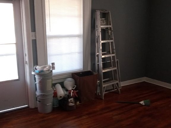 4th image of 1744 McClung Ave