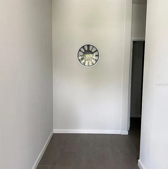 417 Ohio Way — Photo 3