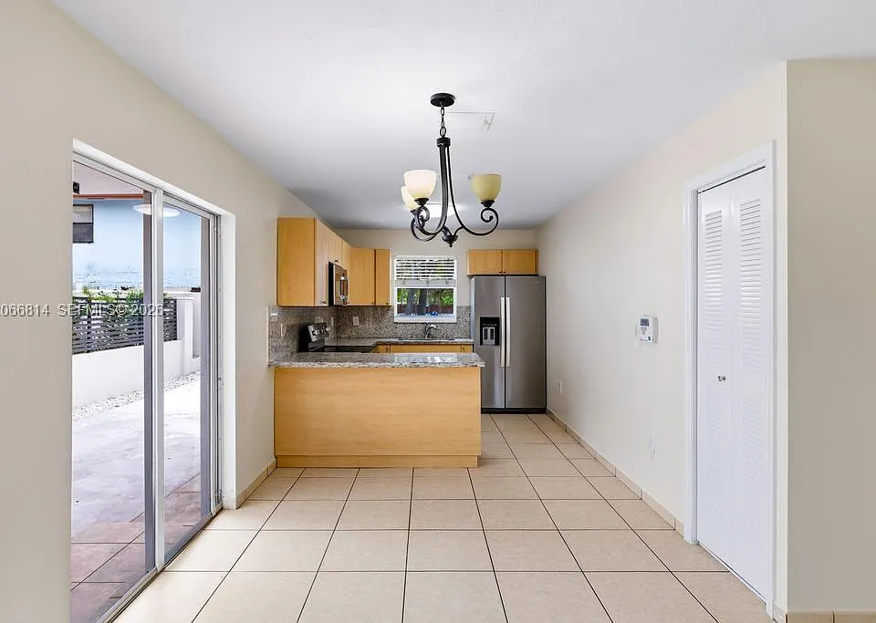 3072 NW 14th St #REAR