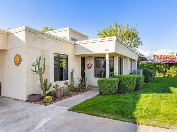 215 Via Reneca, Palm Desert, CA 92260