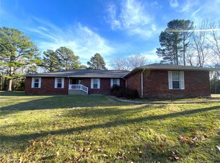 9600 Creek Rd, Raymondville, MO 65555