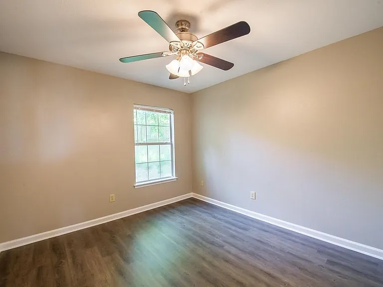 506 McKeithen St #1 — Photo 9