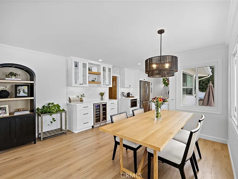 226 La Jolla Dr — Photo 16