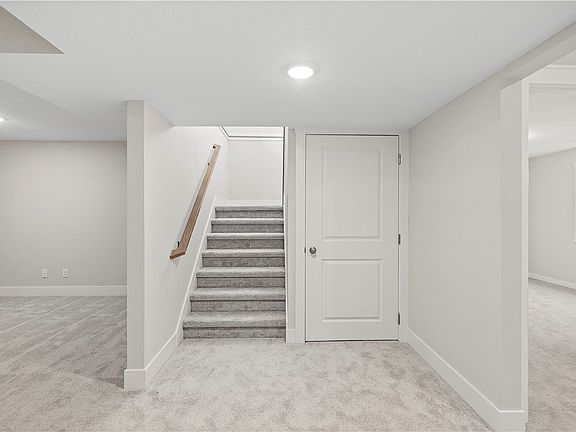 2nd image of 3005 Birchwood Dr