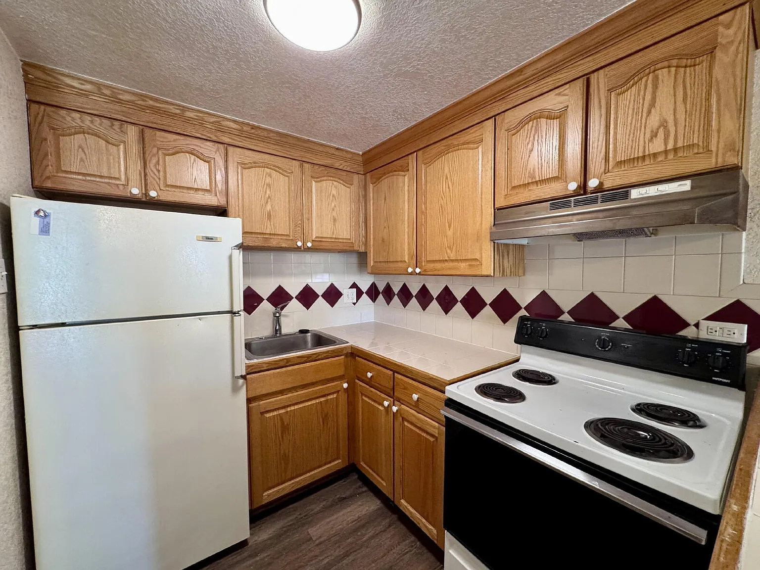 Charming Studio in Capitol Hill! — Photo 4