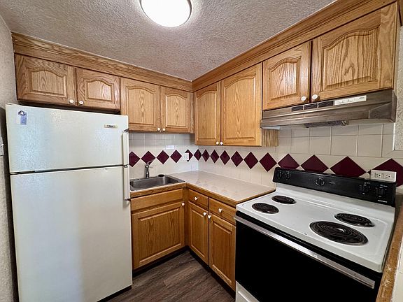 4th image of 655 N Pearl St APT 206