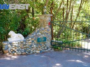 17160 Laurel Rd #A, Los Gatos, CA 95033