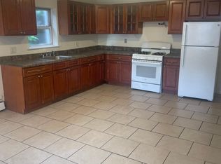 420 N Terrace Ave, Mount Vernon, NY 10552