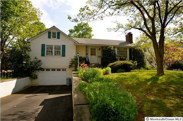 2nd image of 1115 Jefferson Avenue