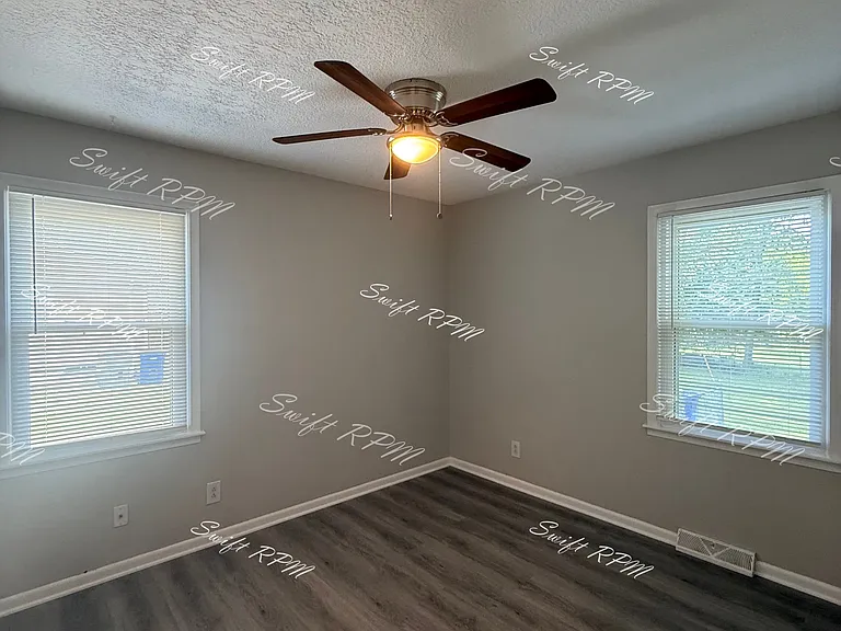 1206 E Loula St #2-1 — Photo 6