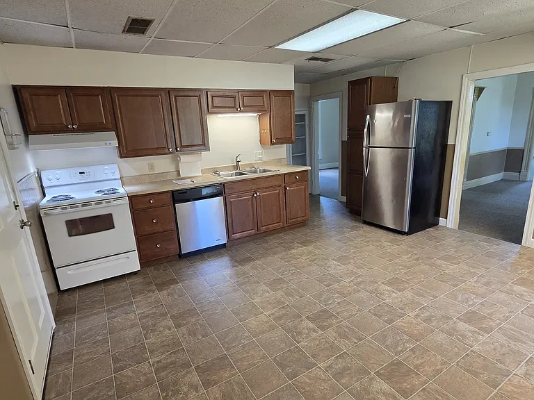 1611 N Dozier Station Rd — Photo 18