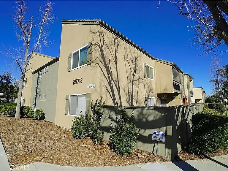 25718 Hogan Dr #C15 — Photo 2