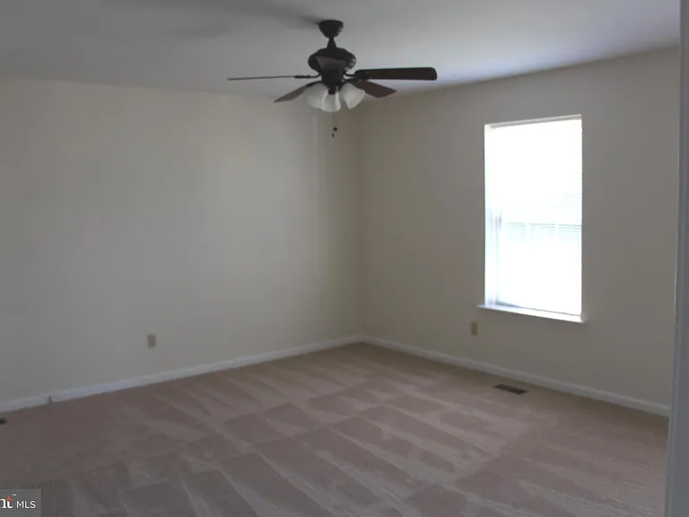 8638 Chester Ct — Photo 8
