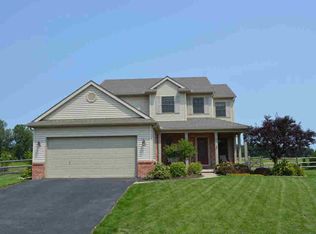 592 Tower View Ct, Temperance, MI 48182