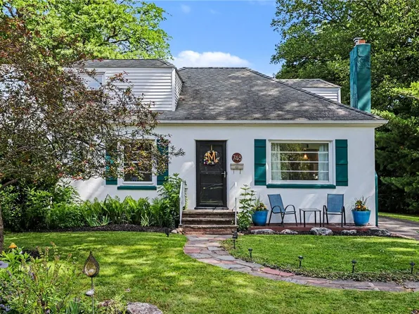 748 Eaton Rd, Rochester, NY 14617