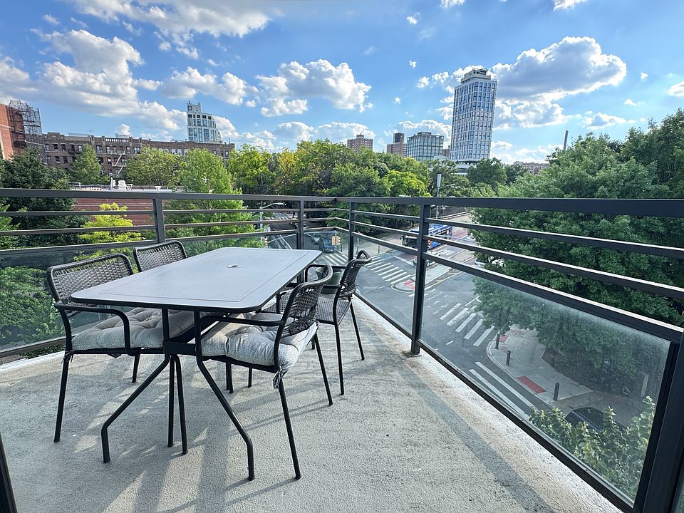 1st image of 125 Borinquen Pl APT 401