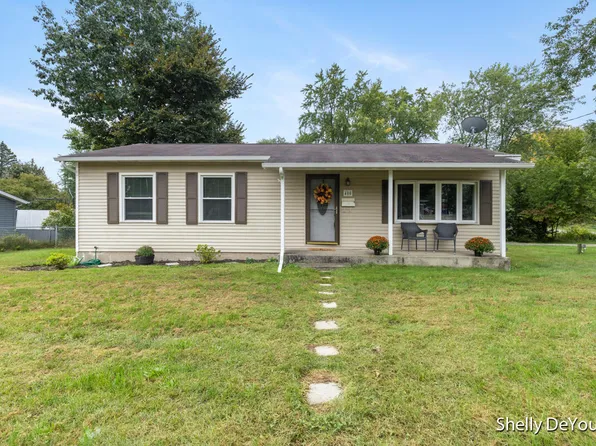 400 Tentree St, Sparta, MI 49345