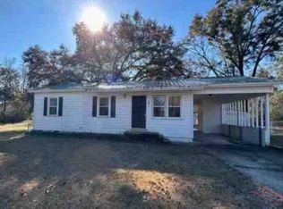 51 Pine Ave W, Satsuma, AL 36572