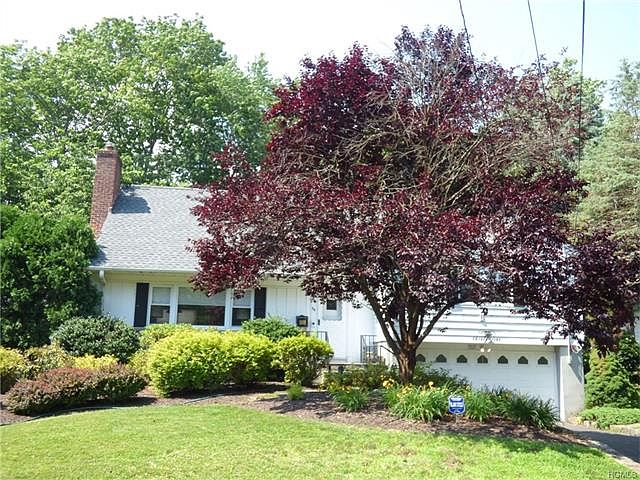 1st image of 34 Cerreta Ln