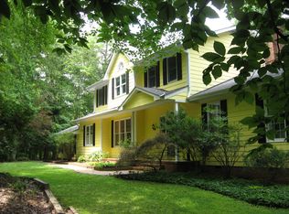 210 Wild Turkey Trl, Chapel Hill, NC 27516