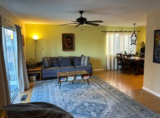 1322 N O'Brien Way, Sparks, NV 89431