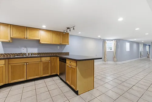 2117 N Humboldt Blvd #G Photo 1 2117 N Humboldt Blvd #G Photo 1