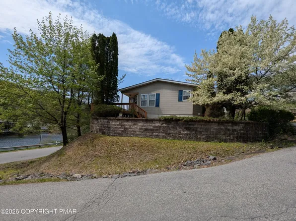 2303 Bass Ln, Saylorsburg, PA 18353