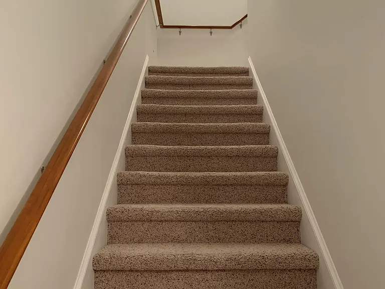 120 Caswell Ct — Photo 8