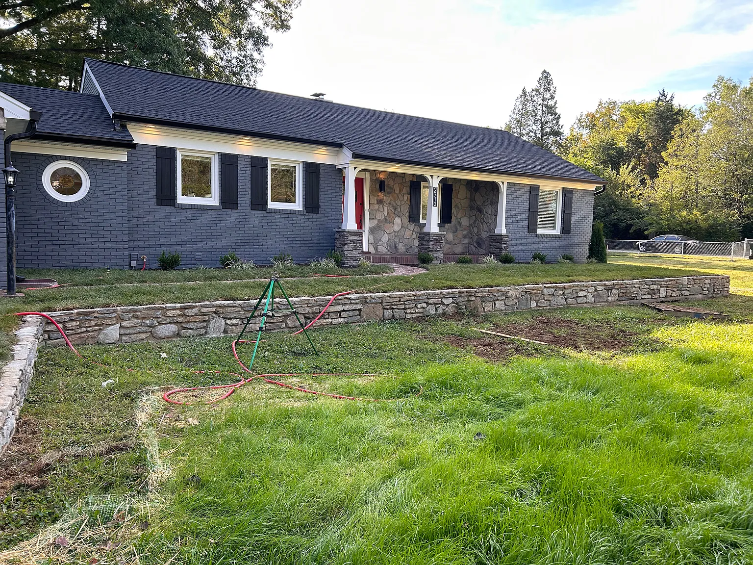 3 bed, 2.5 bath, 1700 sqft, $2,500 — Photo 2