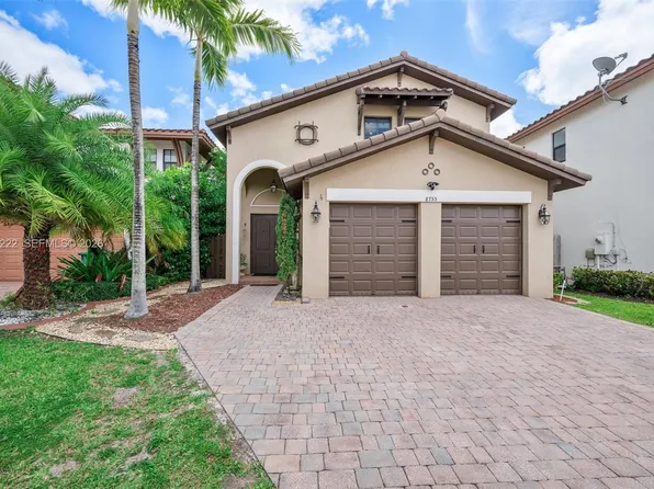 8755 NW 102nd Ct, Doral, FL 33178