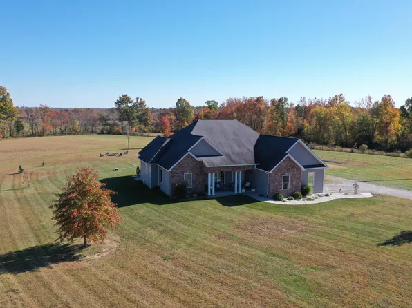 1319 Alton Station Rd, Lawrenceburg, KY 40342