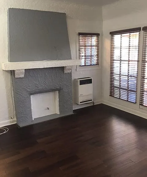5216 De Longpre Ave #5222 — Photo 13