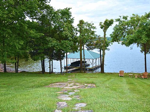 2nd image of 52 Eden Bay