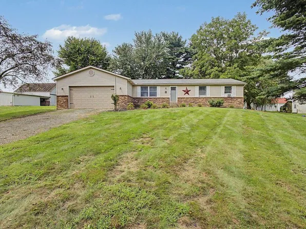 13565 Croton Rd, Centerburg, OH 43011