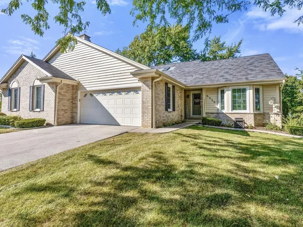5339 South Cambridge LANE, Greenfield, WI 53221