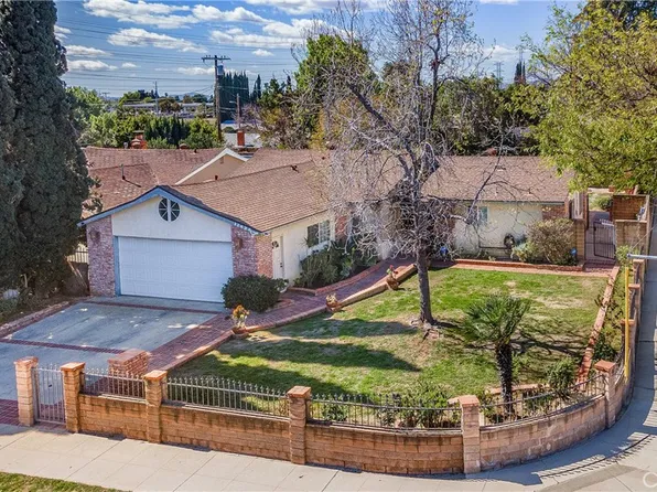 11425 Gaviota Ave, Granada Hills, CA 91344