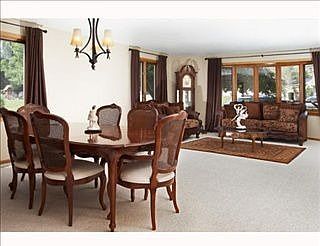 2nd image of 21 Stanford Ct