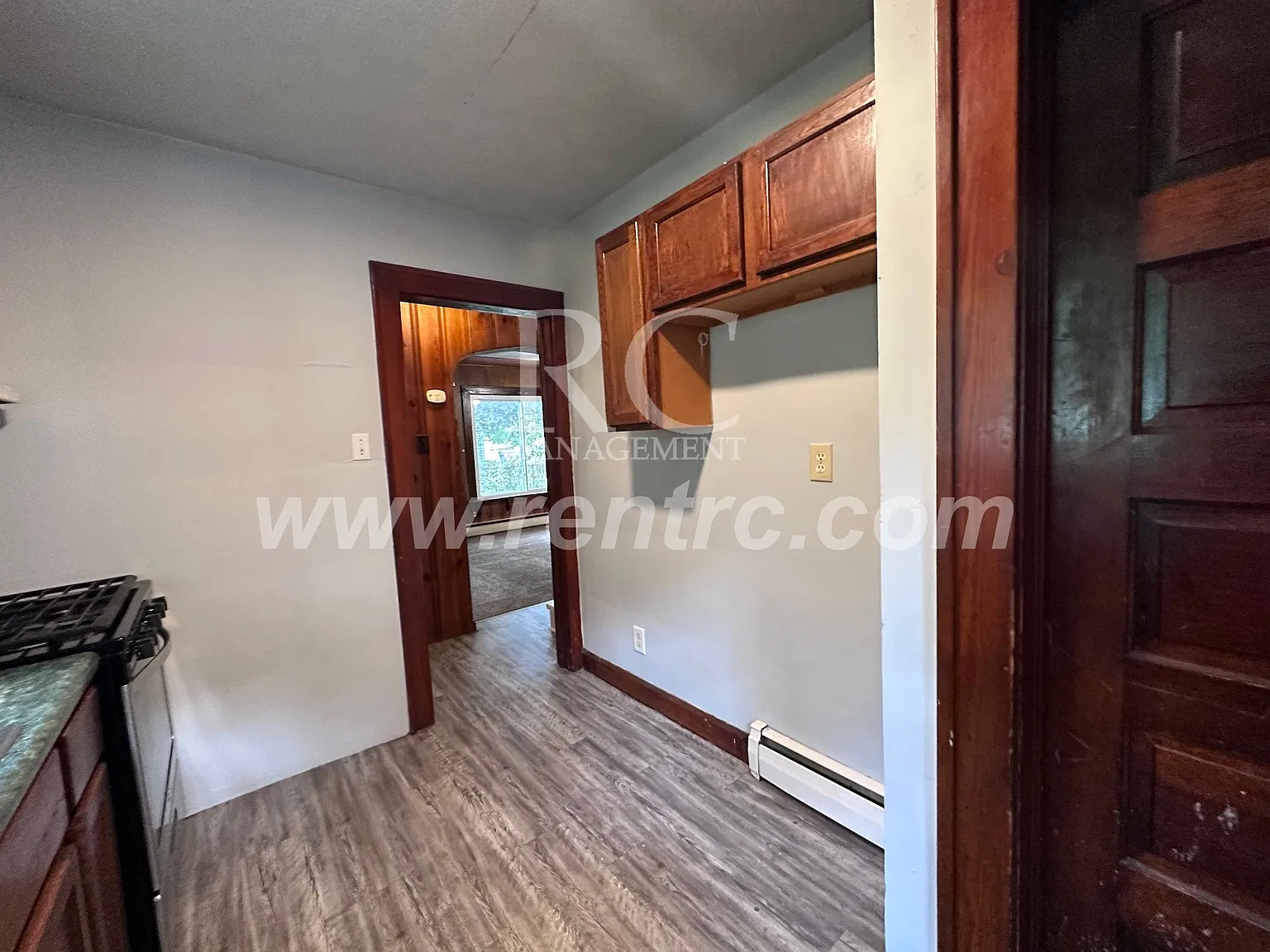 2 bed, 1000 sqft, $795 — Photo 3