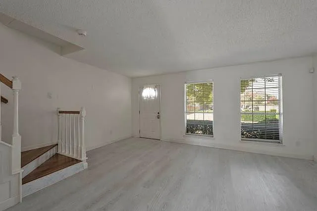 2910 Grants Lake Blvd — Photo 5