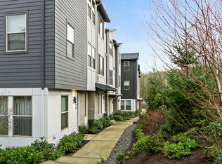 6676 135th Ct SE, Newcastle, WA 98059