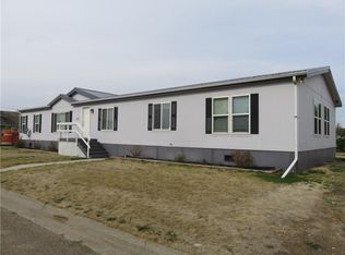210 6th St, Circle, MT 59215