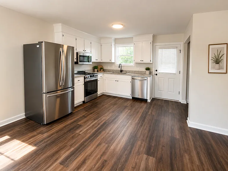 2418 Watson St #A — Photo 3