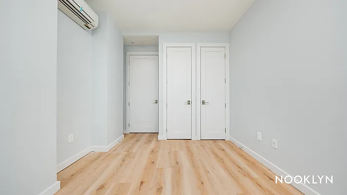 Rented by Nooklyn NYC LLC | media 23