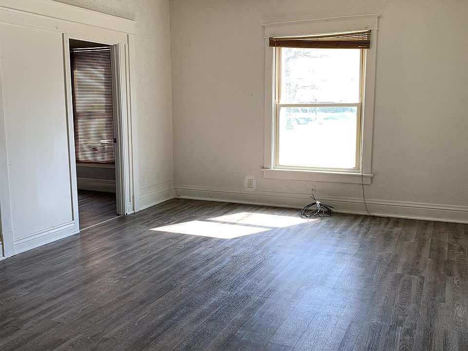 1st image of 1010 W Garfield Ave
