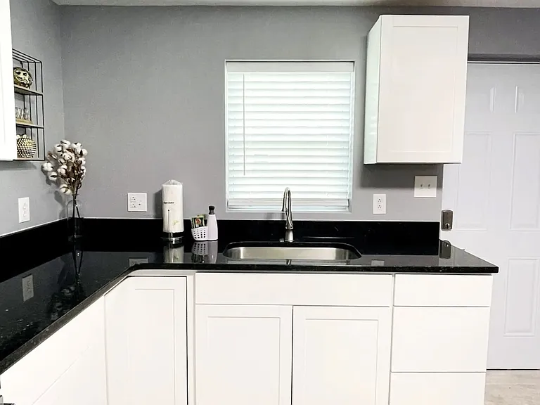 402 15th Ave S #3 — Photo 5