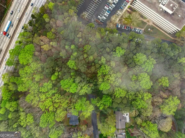 2384 Lauderdale Dr, Atlanta, GA 30345