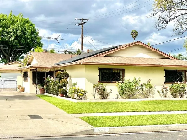 1545 E Stafford St, Santa Ana, CA 92701