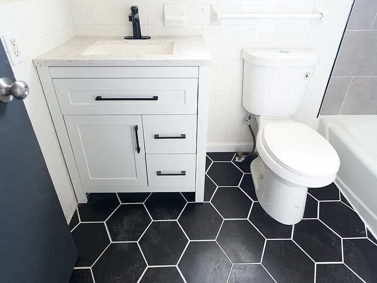 Timber Place Apartments — Photo 16