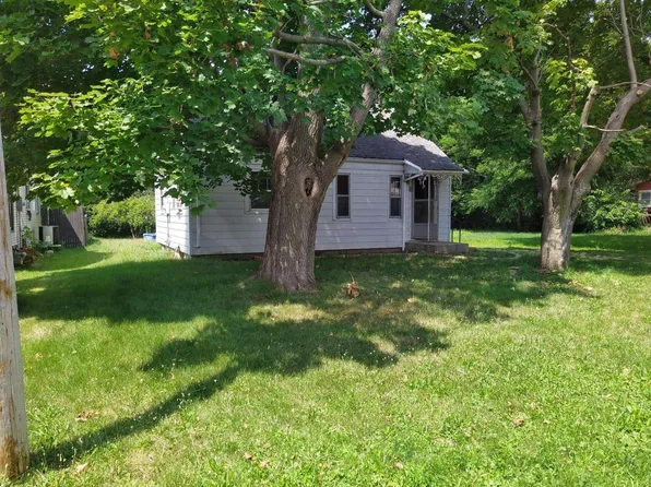 416 Monroe St, Rockford, IL 61101