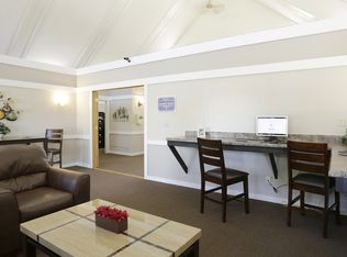 Town & Country Apartments, Urbana, IL 61802